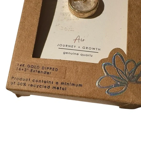 Bellisima Quartz Pendant Necklace - Picture 2 of 4